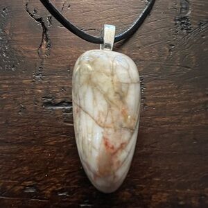 Elegant Cream Natural Stone Pendant Necklace (New)